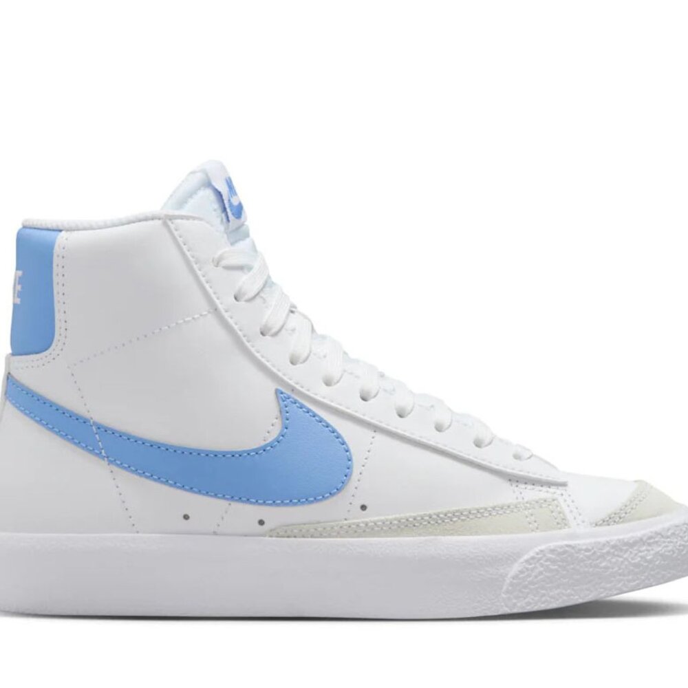 NWT Nike Blazer Mid '77 Royal Pulse Size Youth 7
